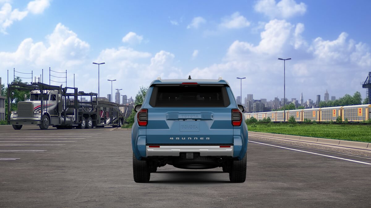 New 2026 Toyota 4Runner Limited w/ Tow Technology Package AWD/4WD image 8