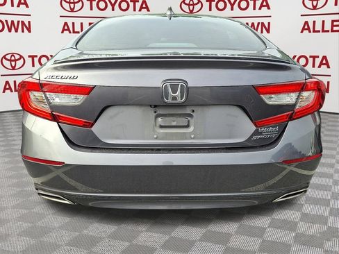 Used 2018 Honda Accord Sport image 5