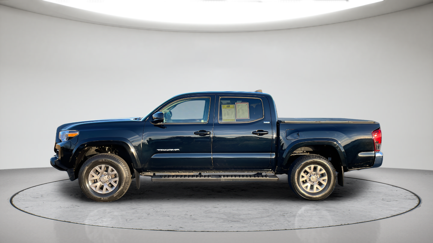 Certified 2019 Toyota Tacoma SR5 AWD/4WD image 6