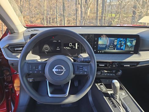 New 2026 Nissan Kicks SV w/ Cold Weather Package image 11