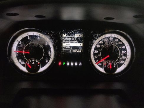 Used 2020 RAM 1500 Classic SLT RWD image 23