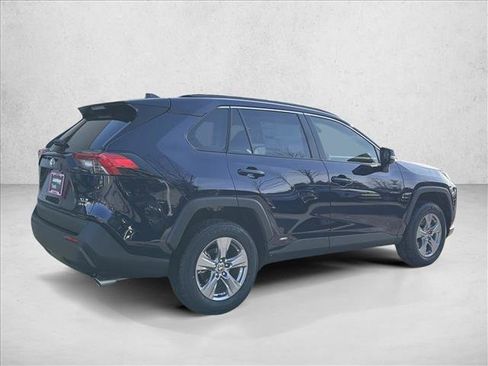 New 2025 Toyota RAV4 XLE image 5