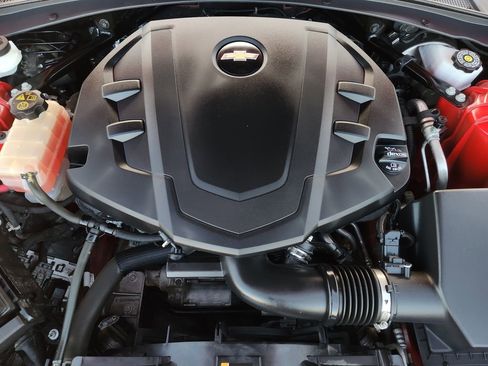 Used 2023 Chevrolet Camaro LT image 29