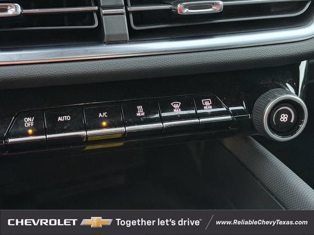 Used 2024 Chevrolet Equinox EV LT AWD/4WD image 18