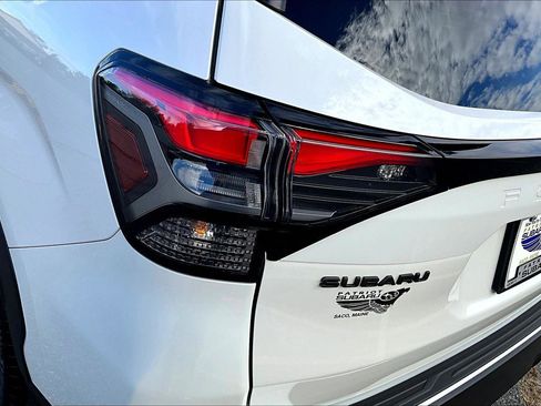 Used 2025 Subaru Forester Sport image 31