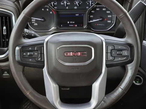 Used 2021 GMC Sierra 1500 SLT w/ X31 Off-Road Package AWD/4WD image 28