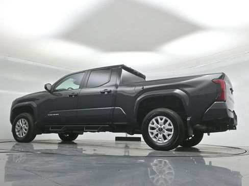 Used 2025 Toyota Tacoma SR5 image 47
