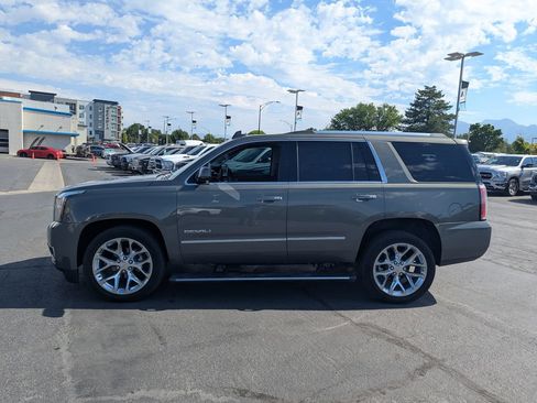 Used 2017 GMC Yukon Denali w/ Open Road Package AWD/4WD image 8
