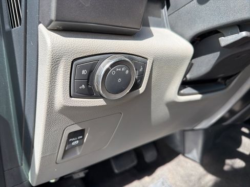 Used 2020 Ford F150 XLT image 14