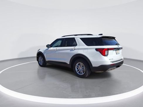 New 2026 Ford Explorer Active w/ Active Comfort Package image 6