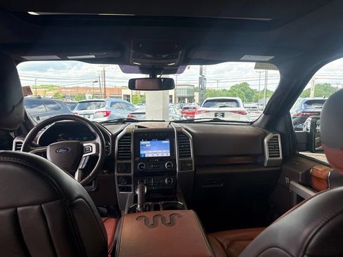 Used 2019 Ford F150 King Ranch w/ Equipment Group 601A Luxury AWD/4WD image 16