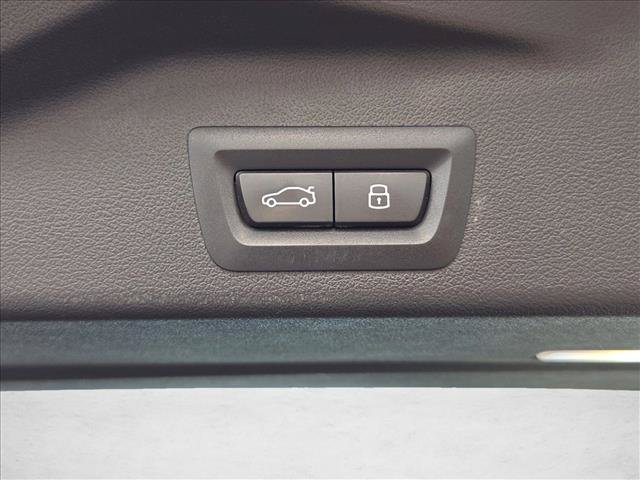 Used 2024 BMW X5 xDrive40i w/ Premium Package AWD/4WD image 7