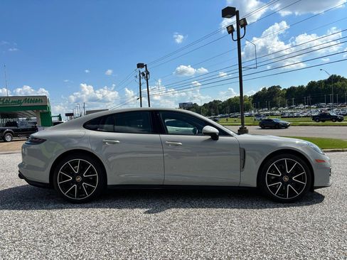 Used 2023 Porsche Panamera Platinum Edition RWD image 7