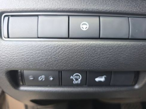 New 2026 Nissan Rogue SV image 15