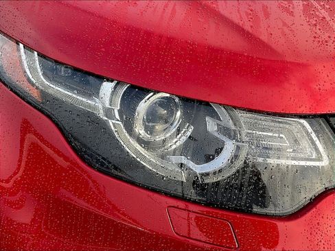 Used 2018 Land Rover Discovery Sport HSE AWD/4WD image 30