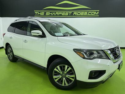 Used 2018 Nissan Pathfinder SV