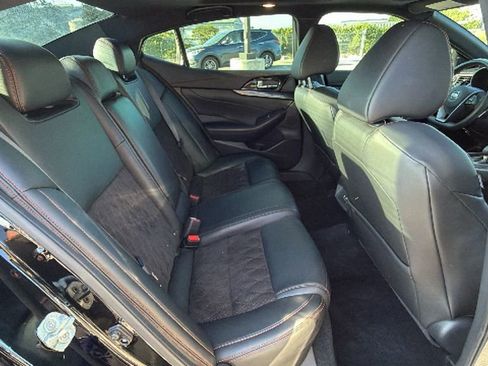 Used 2021 Nissan Maxima SR w/ Sport Mat Group FWD image 37