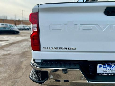 Used 2023 Chevrolet Silverado 3500 LT w/ Convenience Package image 8
