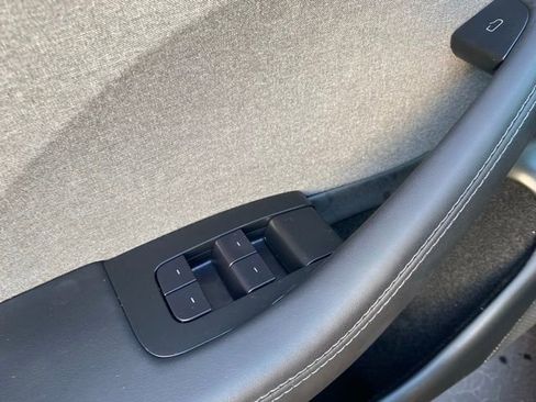 Used 2025 Tesla Model 3 Long Range image 16