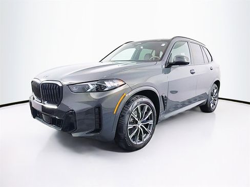 New 2026 BMW X5 xDrive40i w/ M Sport Package image 3