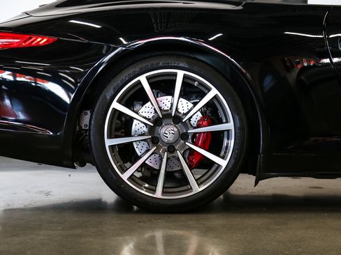 Used 2013 Porsche 911 Carrera S RWD image 16