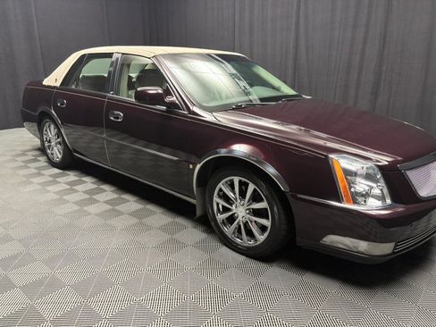Used 2008 Cadillac DTS FWD image 15