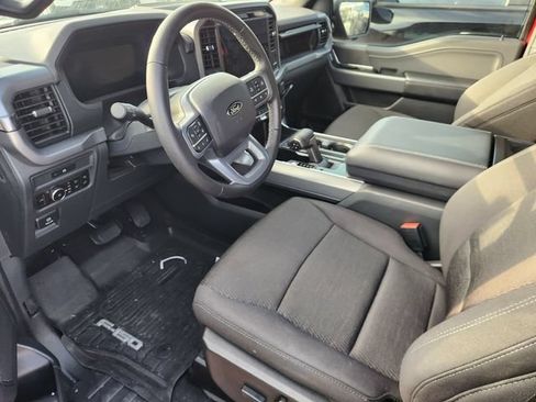 Used 2025 Ford F150 XLT w/ Equipment Group 302A MID RWD image 9