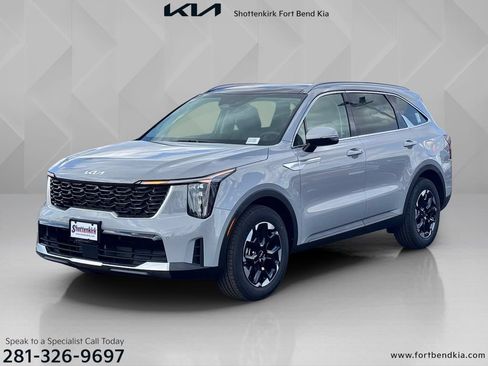 New 2026 Kia Sorento S w/ S Panoramic Sunroof Package FWD image 1