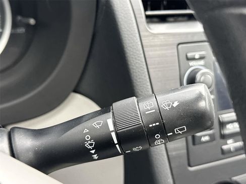 Used 2014 Subaru Forester 2.5i Premium w/ All-Weather Package image 20