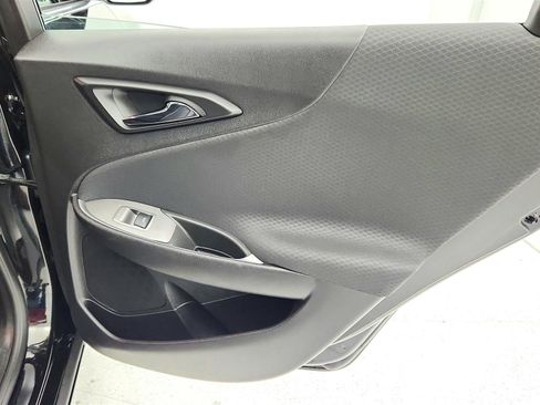 Used 2025 Chevrolet Malibu LT image 26