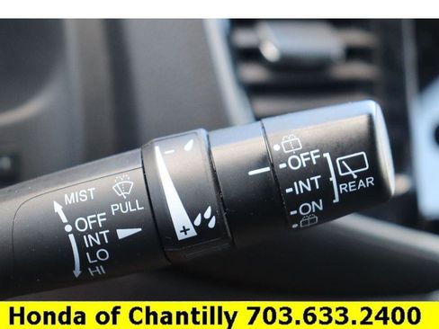 Used 2023 Honda Passport EX-L image 11