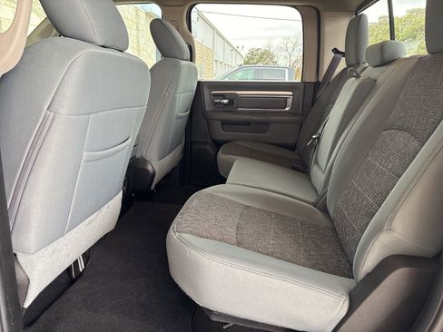 Used 2019 RAM 1500 Lone Star image 11