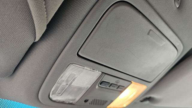 Used 2010 Honda Odyssey EX-L image 17