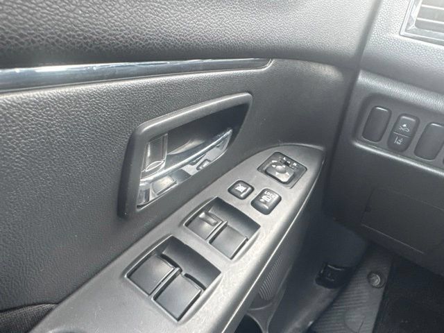 Used 2023 Mitsubishi Outlander Sport ES AWD/4WD image 13