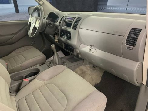 Used 2012 Nissan Frontier S RWD image 11