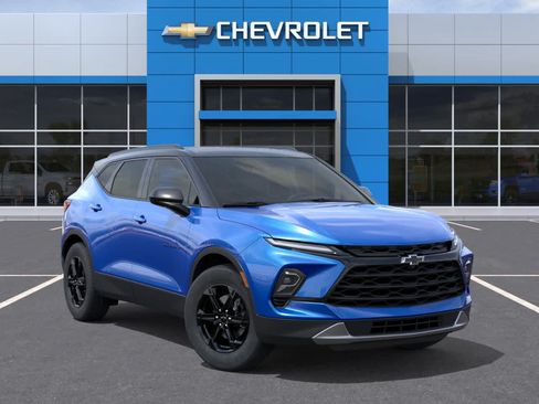 New 2026 Chevrolet Blazer LT w/ Convenience Package AWD/4WD image 7