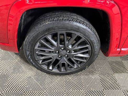 Used 2022 Jeep Compass Limited image 11