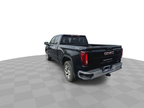 Used 2022 GMC Sierra 1500 SLT w/ SLT Convenience Package image 7