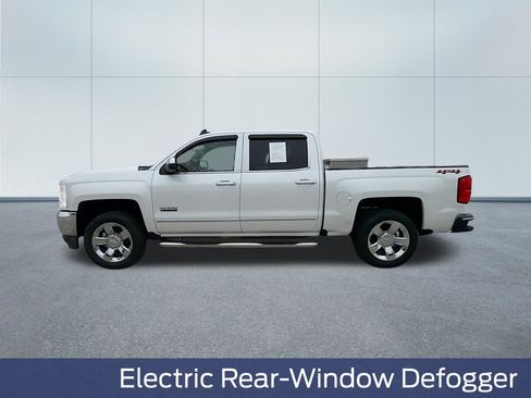 Used 2018 Chevrolet Silverado 1500 LTZ w/ Texas Edition AWD/4WD image 12