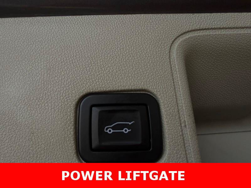 Used 2019 GMC Terrain Denali w/ Advanced Safety Package AWD/4WD image 45
