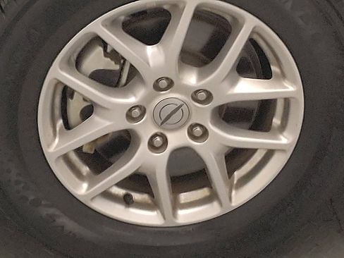 Used 2023 Chrysler Voyager LX FWD image 31