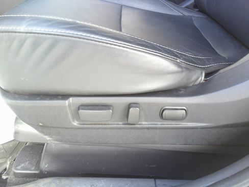 Used 2020 Mitsubishi Outlander SEL image 15