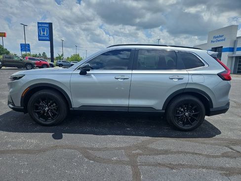 Used 2025 Honda CR-V Sport image 2