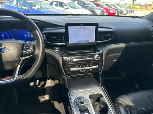Used 2022 Ford Explorer ST w/ ST Street Pack AWD/4WD image 12