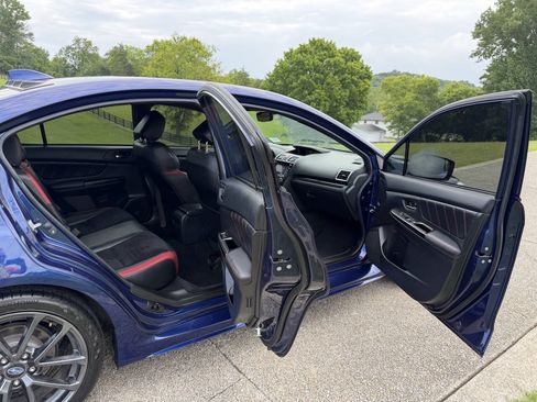Used 2019 Subaru WRX Premium w/ Performance Package AWD/4WD image 8