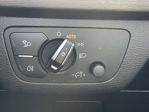 Certified 2024 Audi Q5 2.0T Premium Plus image 21