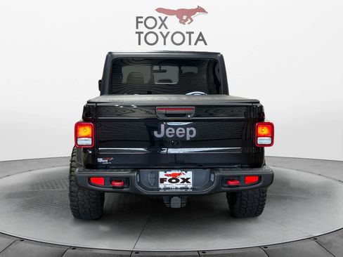 Used 2022 Jeep Gladiator Rubicon w/ Trailer Tow Package AWD/4WD image 5