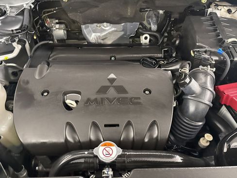 Used 2024 Mitsubishi Outlander Sport AWD image 30