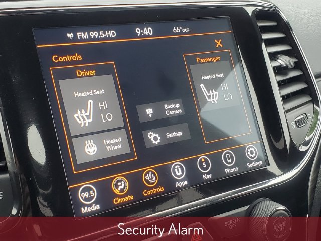 Used 2021 Jeep Grand Cherokee Laredo X AWD/4WD image 21