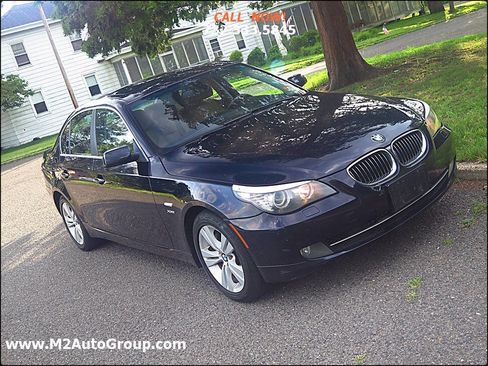 Used 2009 BMW 528i xDrive Sedan image 18